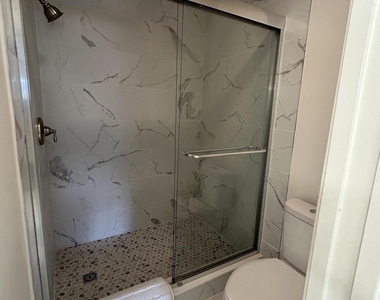 13383 Bedford Mews Court - Photo Thumbnail 14