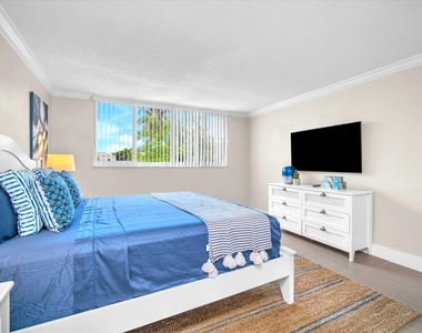 601 N Ocean Boulevard - Photo Thumbnail 15