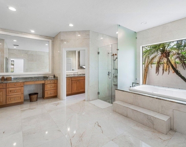 11839 Maidstone Drive - Photo Thumbnail 16