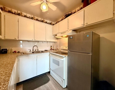 62 Easthampton C - Photo Thumbnail 13