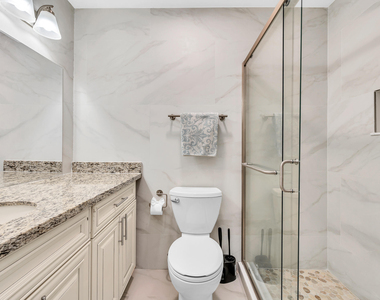 584 Se 20th Avenue - Photo Thumbnail 19