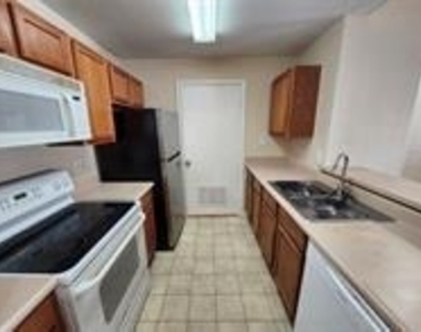14905 Pleasant Bay Lane - Photo Thumbnail 9