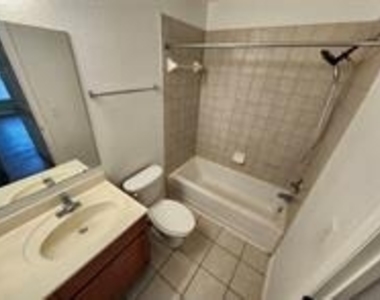 14905 Pleasant Bay Lane - Photo Thumbnail 16