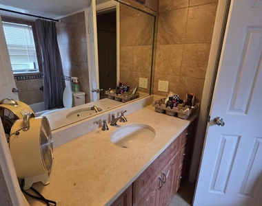 1351 Nw 94th Way - Photo Thumbnail 10