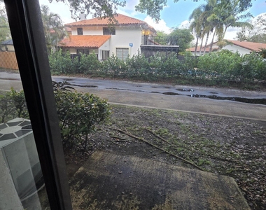 1351 Nw 94th Way - Photo Thumbnail 16