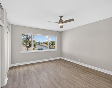 624 Southwind Circle - Photo Thumbnail 9