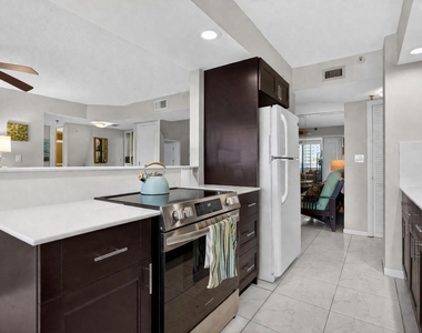 1500 N Ocean Boulevard - Photo Thumbnail 2