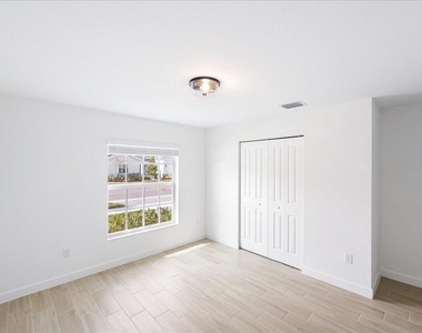 6331 Windwood Way - Photo Thumbnail 15