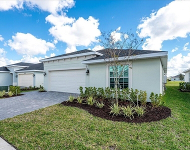 6331 Windwood Way - Photo Thumbnail 1