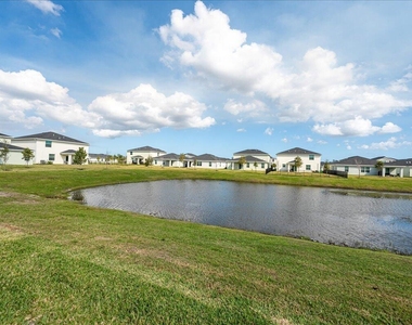 6331 Windwood Way - Photo Thumbnail 28