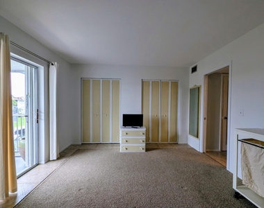 131 Doolen Court - Photo Thumbnail 7