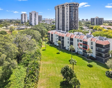 2500 Presidential Way - Photo Thumbnail 17