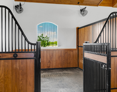 5181 Lasso Way - Photo Thumbnail 2
