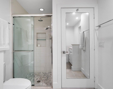 2320 Las Casitas Drive - Photo Thumbnail 15