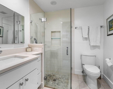 2320 Las Casitas Drive - Photo Thumbnail 17