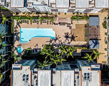 100 S Alameda - Photo Thumbnail 42