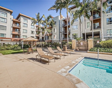 100 S Alameda - Photo Thumbnail 31