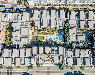 100 S Alameda - Photo Thumbnail 47