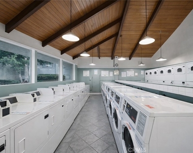 20134 Leadwell - Photo Thumbnail 9