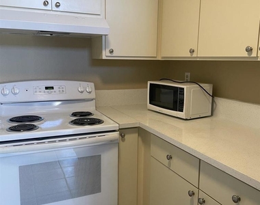1729 Hollister Street - Photo Thumbnail 4