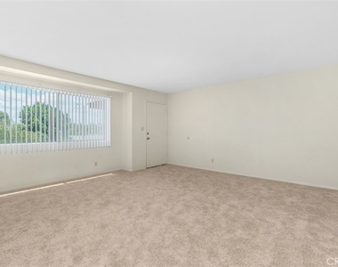 8210 Rancheria Dr - Photo Thumbnail 11