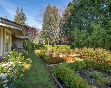 1 Adam Way - Photo Thumbnail 11