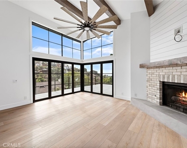 980 Meadowlark Lane - Photo Thumbnail 9