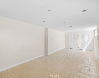 1635 Grandview Avenue - Photo Thumbnail 22