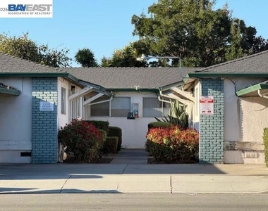 37235 Cedar Blvd - Photo Thumbnail 4