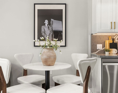 7428 Santa Monica Boulevard - Photo Thumbnail 10