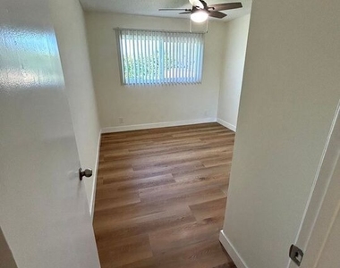 22739 Marlin Place - Photo Thumbnail 29