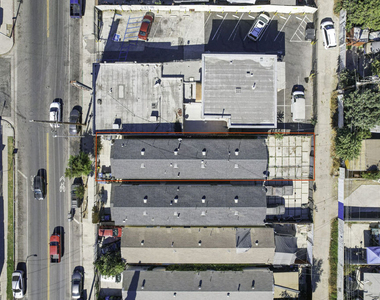 10952 Wilmington Avenue - Photo Thumbnail 20