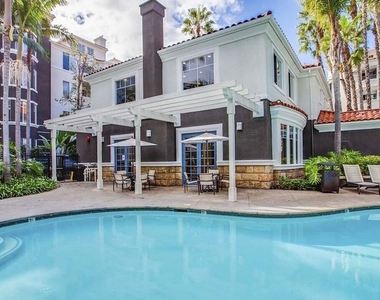 5553 W 6th Street - Photo Thumbnail 14