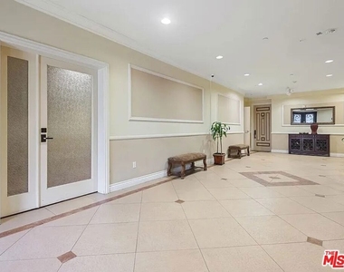 1135 S Shenandoah Street - Photo Thumbnail 22