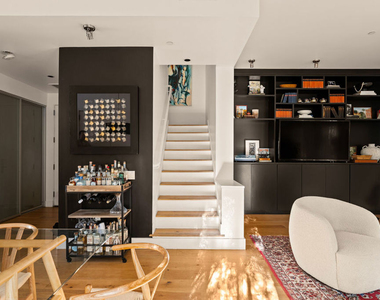 1200 N Sweetzer Avenue - Photo Thumbnail 1
