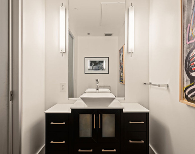 1200 N Sweetzer Avenue - Photo Thumbnail 7