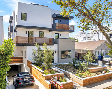 1123 N Formosa Avenue - Photo Thumbnail 32