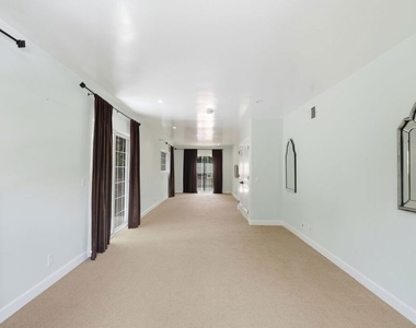 503 N Greencraig Road - Photo Thumbnail 28
