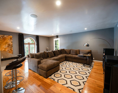 503 N Greencraig Road - Photo Thumbnail 19