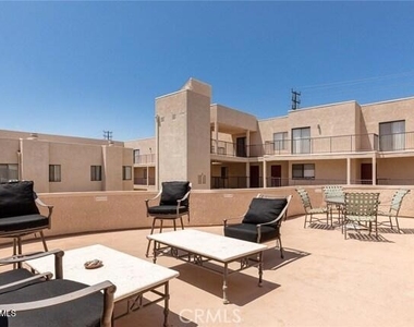 21040 Parthenia Street - Photo Thumbnail 21