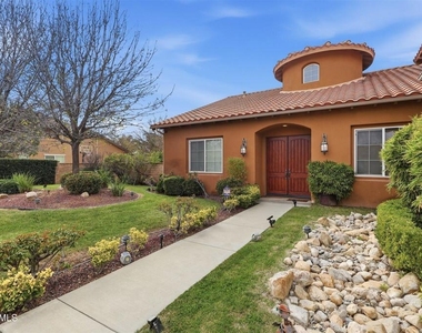 9651 Sagebrush Avenue - Photo Thumbnail 2