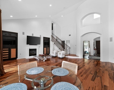 9651 Sagebrush Avenue - Photo Thumbnail 29