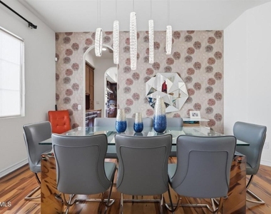 9651 Sagebrush Avenue - Photo Thumbnail 11