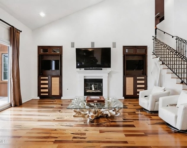 9651 Sagebrush Avenue - Photo Thumbnail 32
