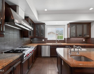 9651 Sagebrush Avenue - Photo Thumbnail 20