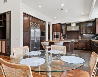 9651 Sagebrush Avenue - Photo Thumbnail 27