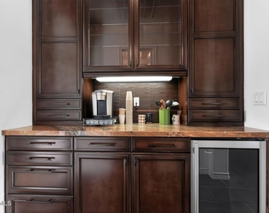 9651 Sagebrush Avenue - Photo Thumbnail 16
