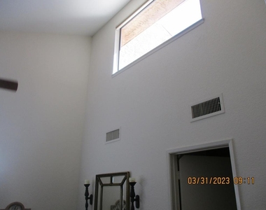 73407 Foxtail Lane - Photo Thumbnail 17