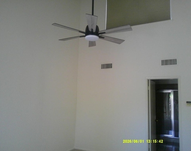 73407 Foxtail Lane - Photo Thumbnail 11