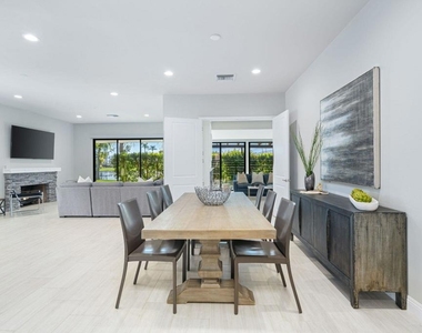 49 Columbia Drive - Photo Thumbnail 4